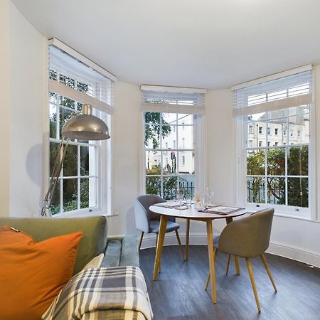 Apartament The Grove King Bed Wi-Fi Ev Charger Cheltenham Zewnętrze zdjęcie